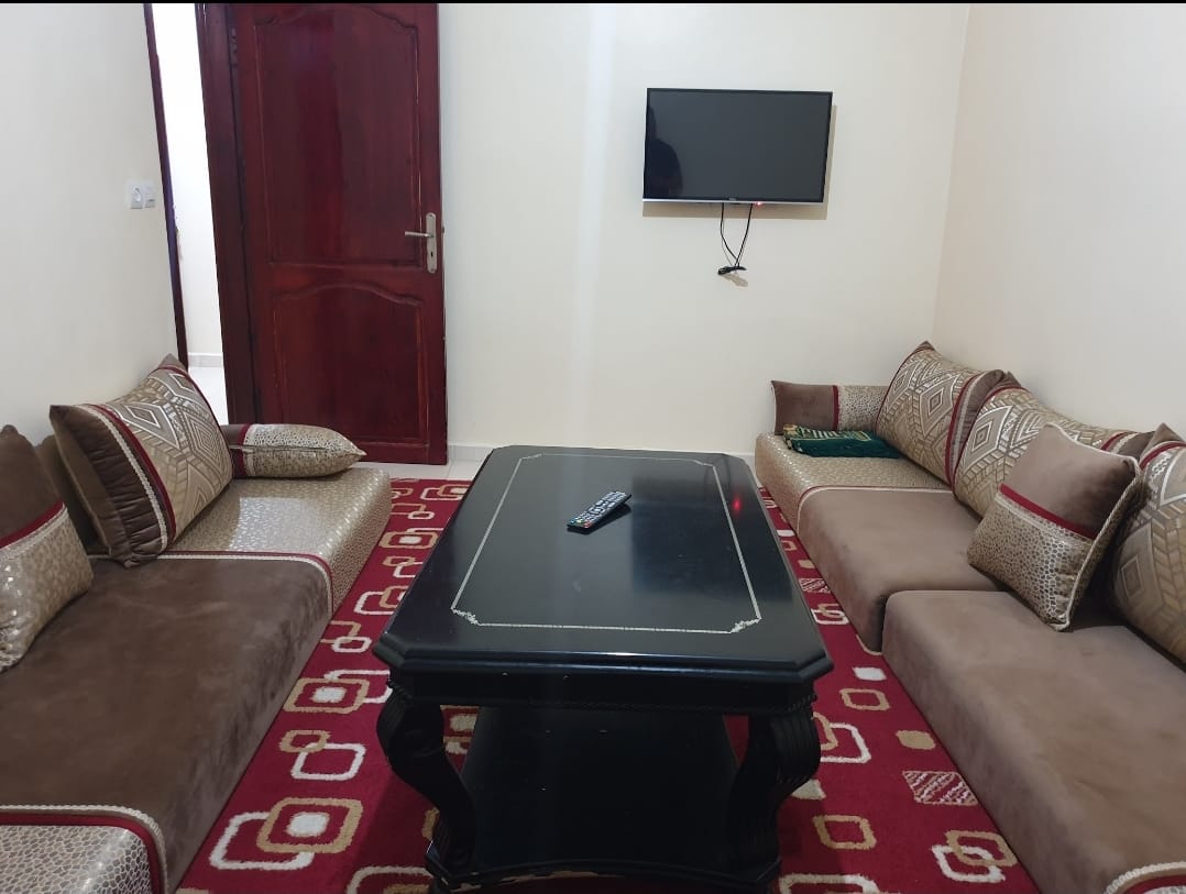 Apartment 3 salon